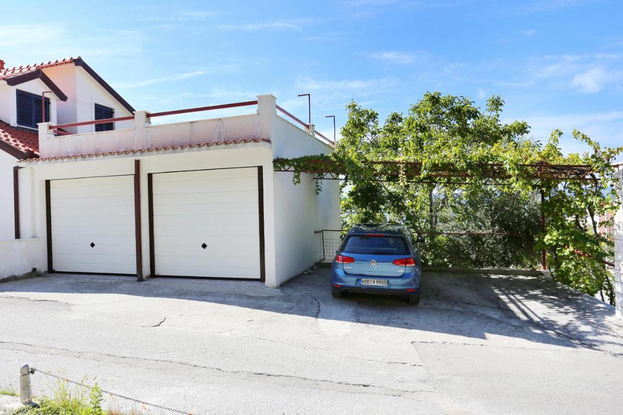 Apartments By The Sea Pisak, Omis - 1014 ภายนอก รูปภาพ