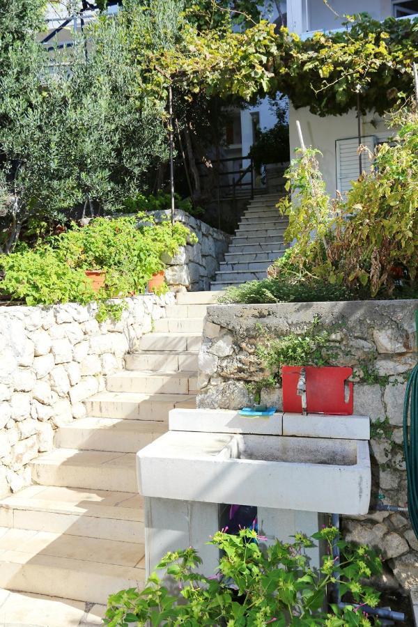 Apartments By The Sea Pisak, Omis - 1014 ภายนอก รูปภาพ