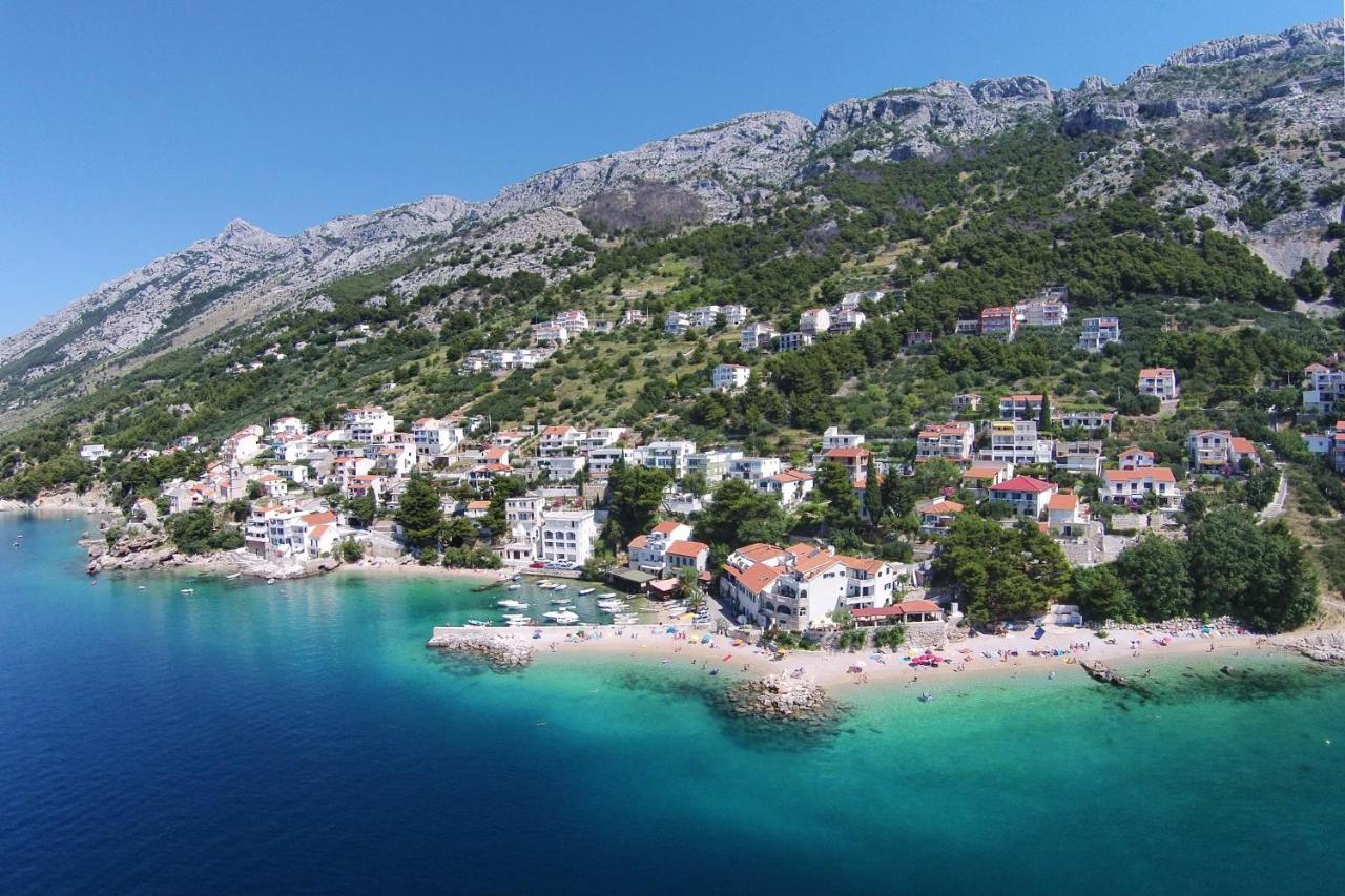 Apartments By The Sea Pisak, Omis - 1014 ภายนอก รูปภาพ