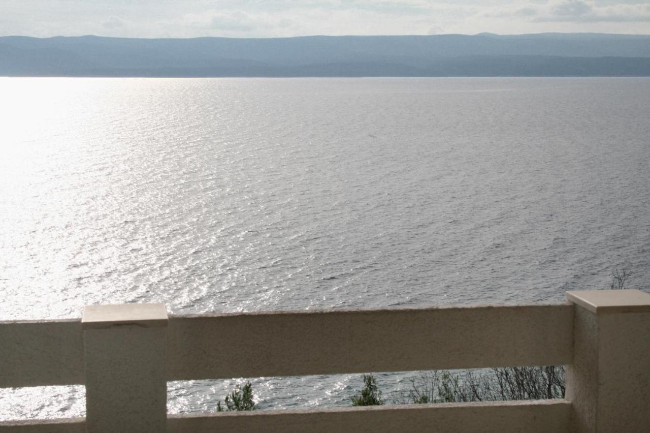 Apartments By The Sea Pisak, Omis - 1014 ภายนอก รูปภาพ