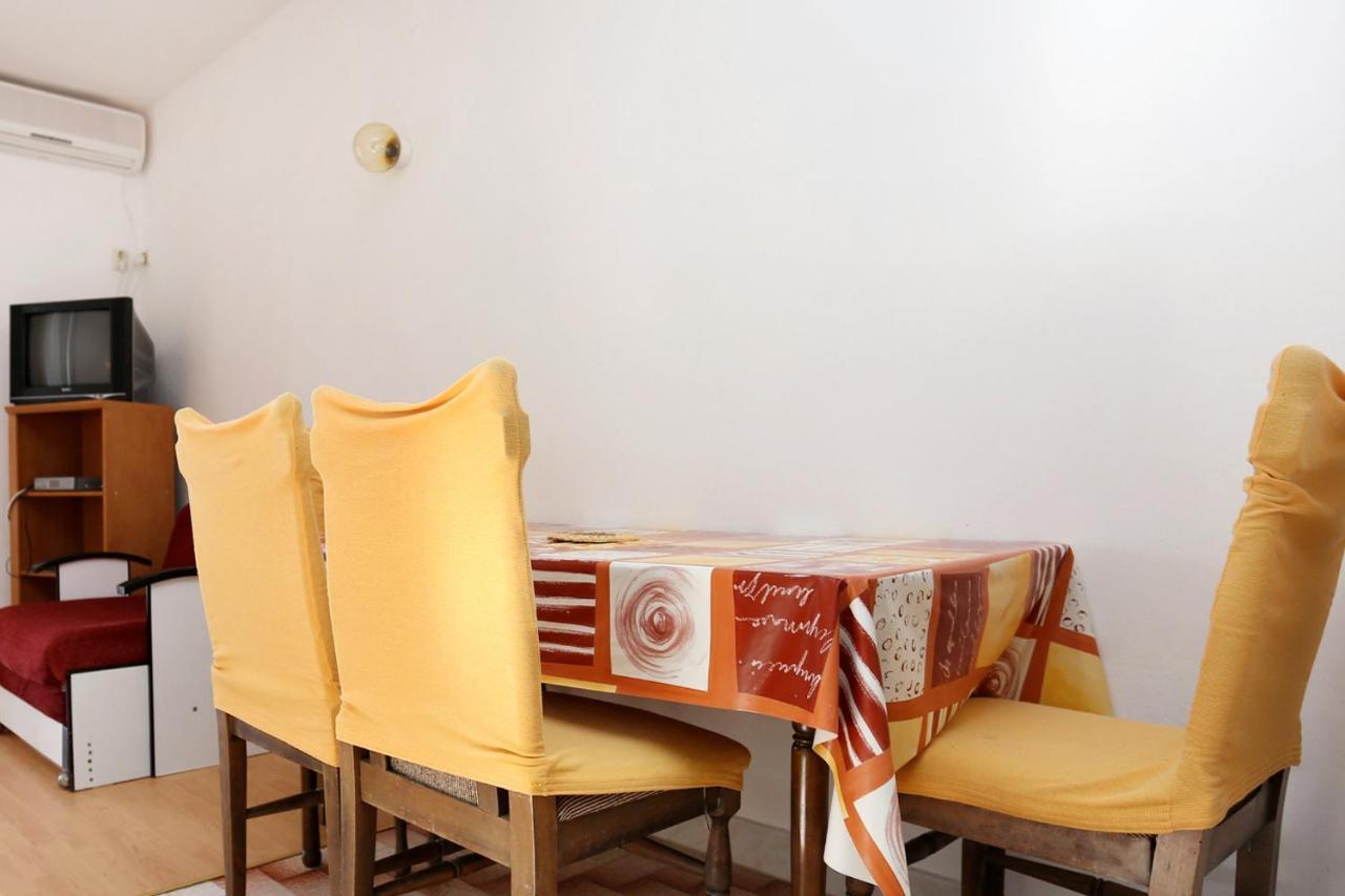 Apartments By The Sea Pisak, Omis - 1014 ภายนอก รูปภาพ