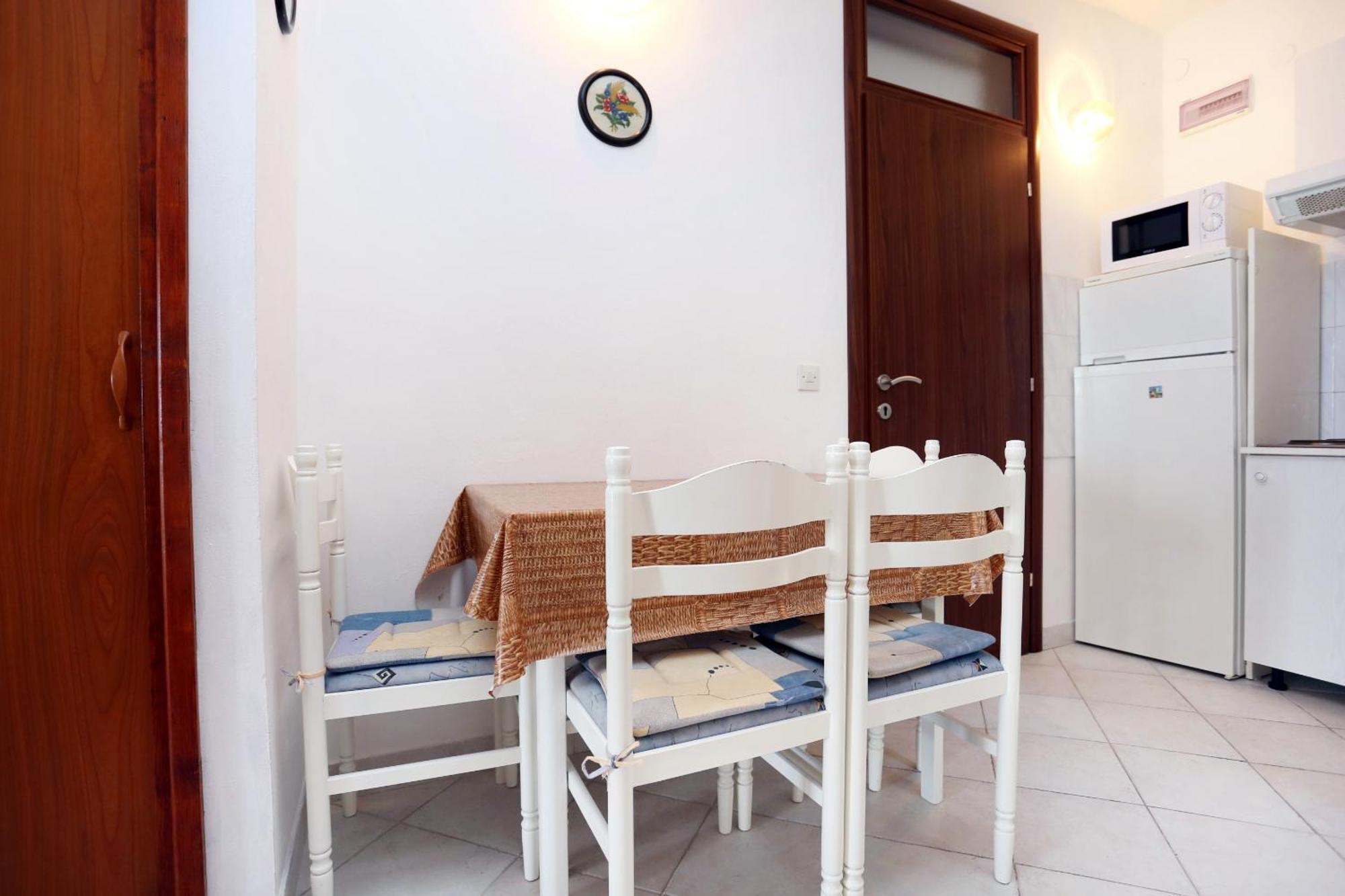 Apartments By The Sea Pisak, Omis - 1014 ห้อง รูปภาพ