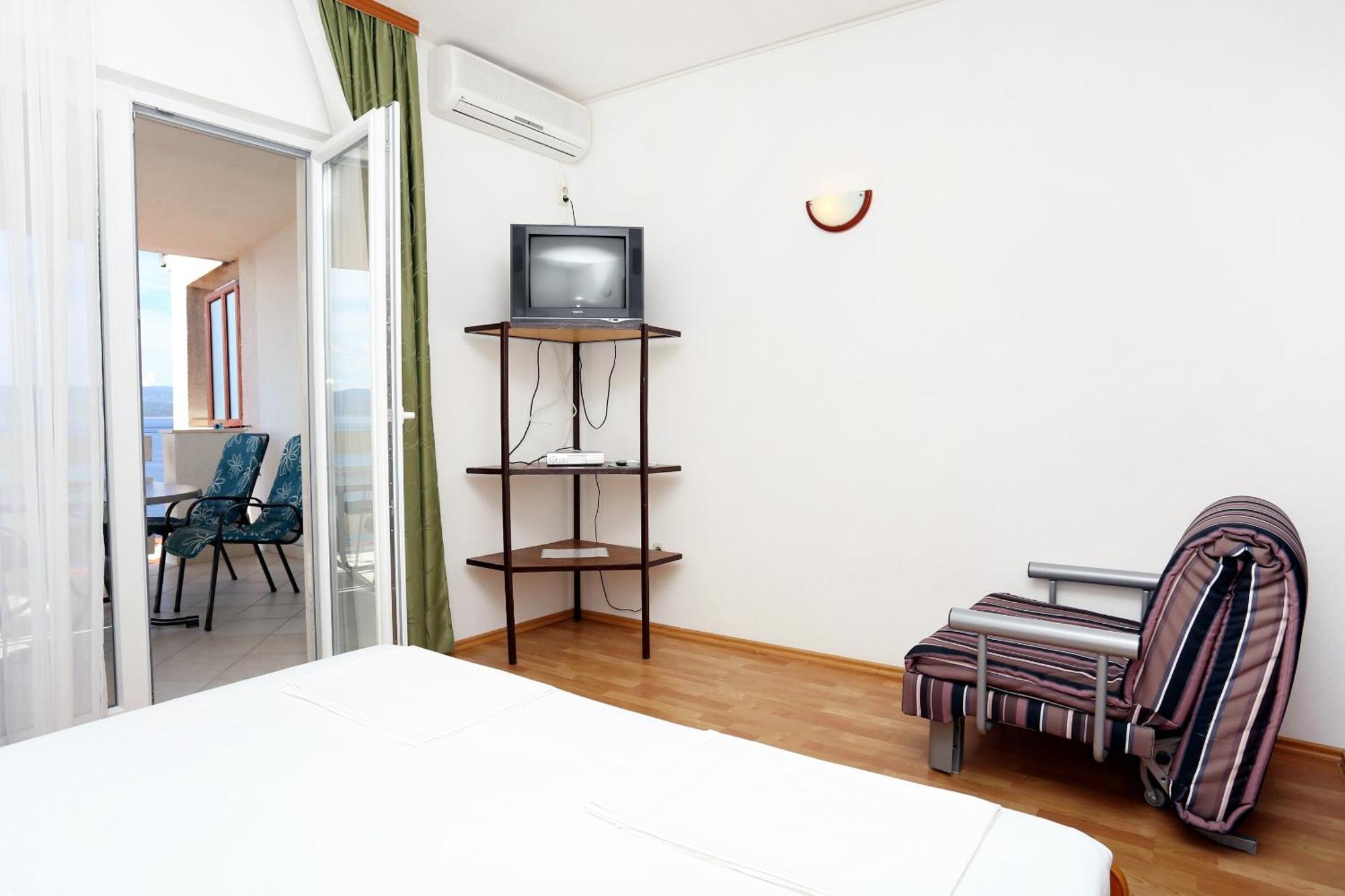 Apartments By The Sea Pisak, Omis - 1014 ห้อง รูปภาพ