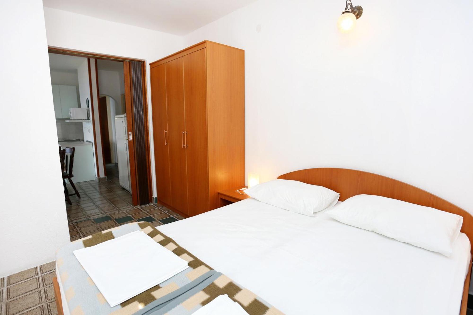 Apartments By The Sea Pisak, Omis - 1014 ห้อง รูปภาพ